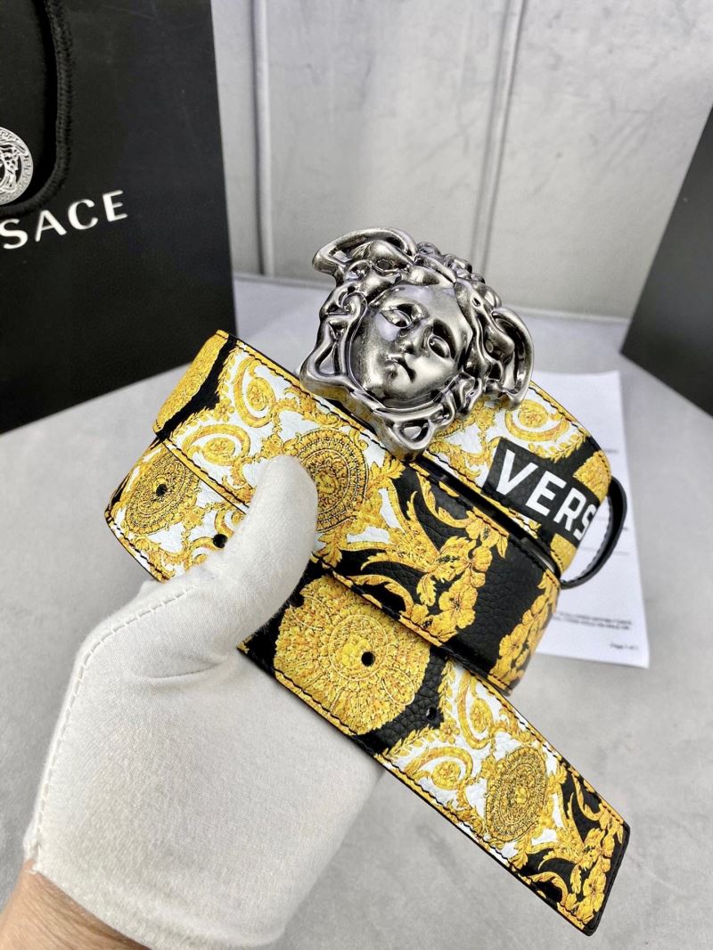 VERSACE